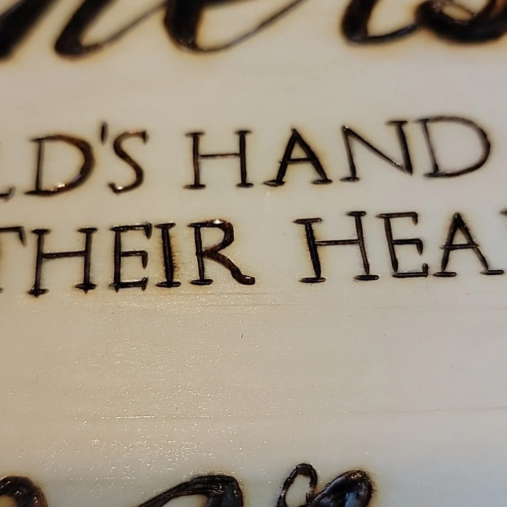 Pyrography mother plaque - Picture 4 of 8